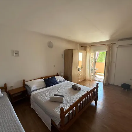 Apartman Ivanic Lopar